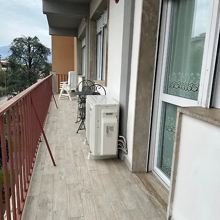 Casa Alessia Apartment *